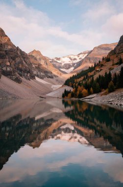 Dağların güzel manzarası
