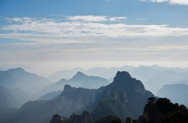 Dağların güzel manzarası