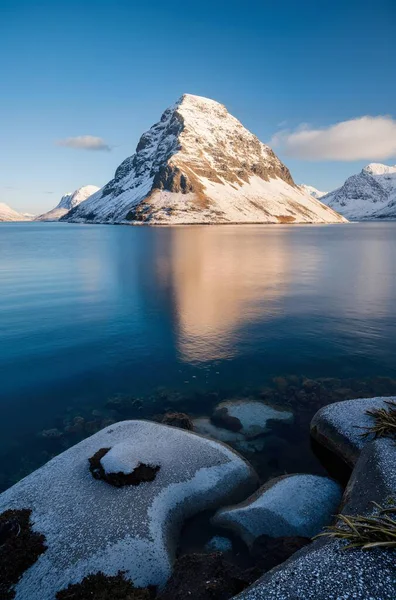 Dağların güzel manzarası