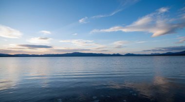 Dağlarda gün batımı