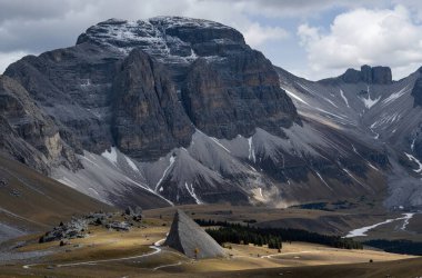 Dağların güzel manzarası