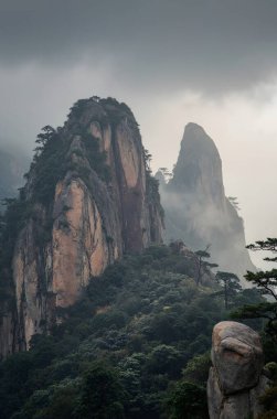 Dağların güzel manzarası