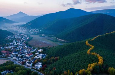 Karpat Dağlarının güzel manzarası