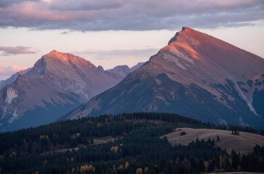 Dağların güzel manzarası