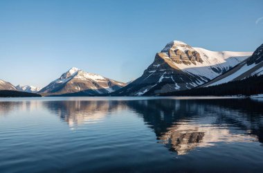 Kışın Kanada Dağları