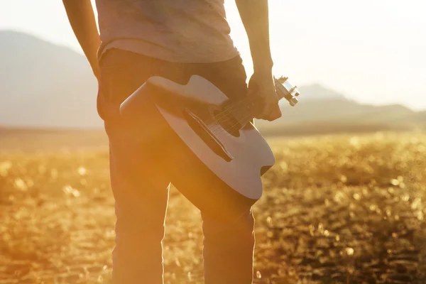 Man with guitar closeup — Stock Photo, Image