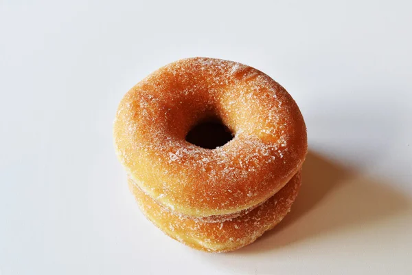 Lezzetli bir poğaça ile pudra şekeri 