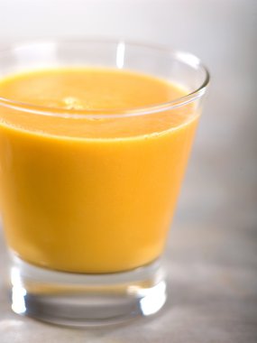 Mango meyve yüzlü cam