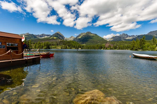 Jezioro Strbske pleso — Zdjęcie stockowe