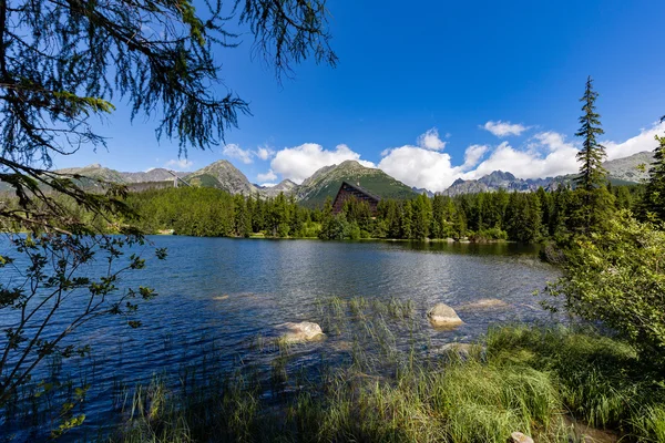 Jezioro Strbske pleso — Zdjęcie stockowe