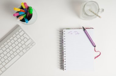 Genel gider office Resepsiyon şablonu ile akıllı telefon, klavye ve değil