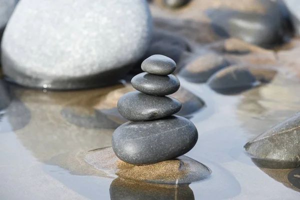 Pebble Stack Beach Stones Represent Balance Wellbeing Mind — Stock Photo, Image
