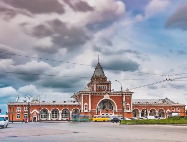 Bahnhof in Tschernigow. — Stockvideo