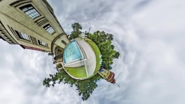 Küçük küçük gezegen 360 derece. Su Müzesi. Kiev
