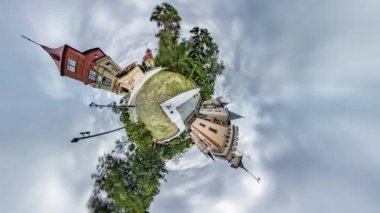 Küçük küçük gezegen 360 derece. Müze ve tiyatro