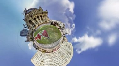 Küçük küçük gezegen 360 derece. Ulusal Opera. Kiev