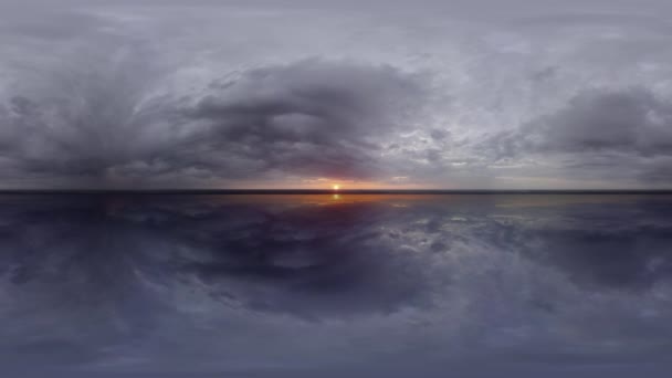 360 cielo Big Lake nubes panorámicas cielo sin suelo — Vídeos de Stock