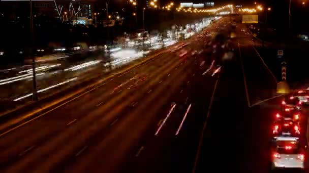 Noite urbana rua movimento lapso de tempo — Vídeo de Stock