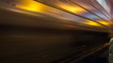  Demiryolu tren hızlı hareket