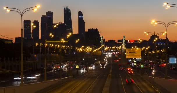 Circulation, soir et nuit scène time lapse — Video