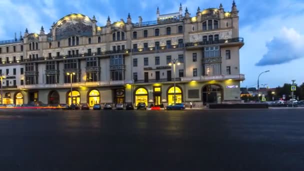 Panoramic night view of hotel metropol  time lapse — Stock Video