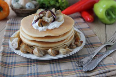 Krep mantar ve ekşi krema