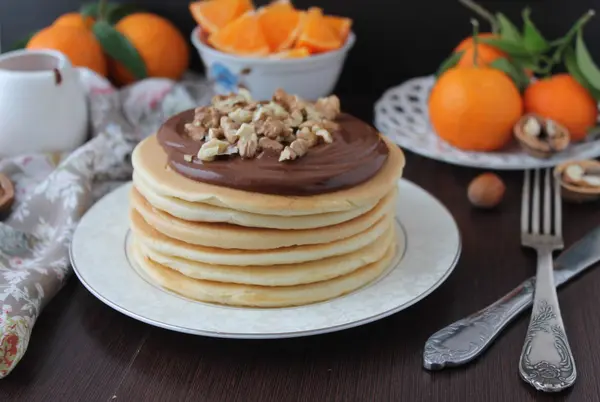 çikolata sır ve fındık ile krep