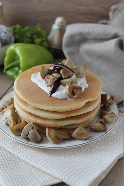 Krep mantar ve ekşi krema