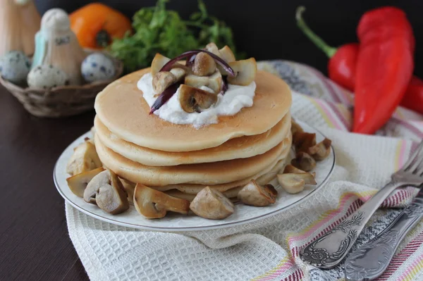 Krep mantar ve ekşi krema