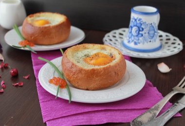 Çörek pişmiş yumurta 