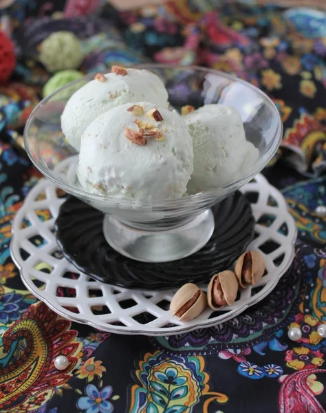 Gelato al pistacchio fatto in casa — Foto Stock