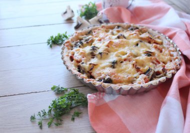 sebze ve peynir ile sebze pie