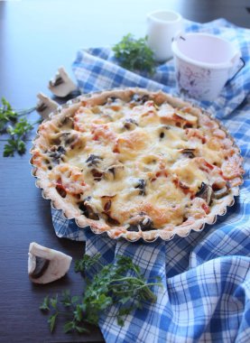 sebze ve peynir ile sebze pie