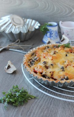 sebze ve peynir ile sebze pie