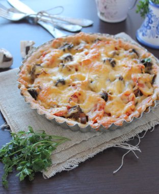 sebze ve peynir ile sebze pie