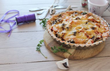 sebze ve peynir ile sebze pie