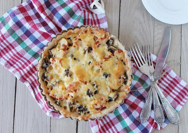 sebze ve peynir ile sebze pie