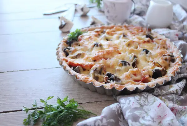 sebze ve peynir ile sebze pie