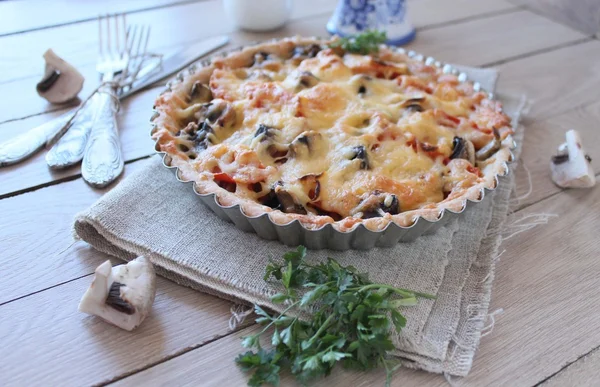vegetable pie with vegetables and cheese