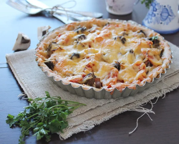 sebze ve peynir ile sebze pie