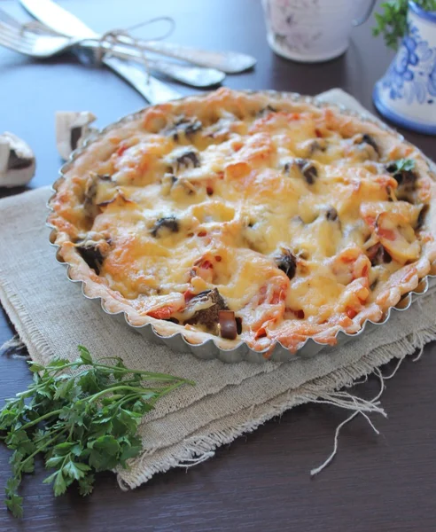 sebze ve peynir ile sebze pie