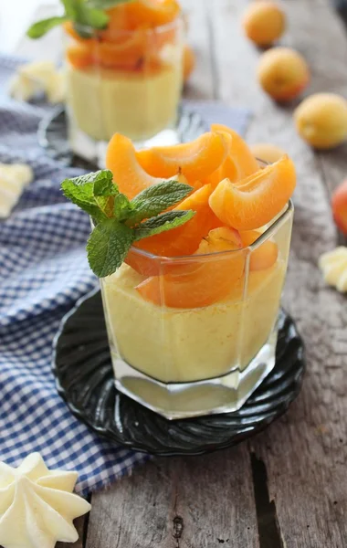 Meruňkové Panna Cota — Stock fotografie