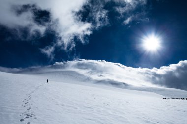 Elbruz Dağı tırmanışı