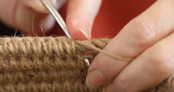 Woman Crocheting Environmentally Friendly Materials Jute Fiber Home Decor Home — Stock Video