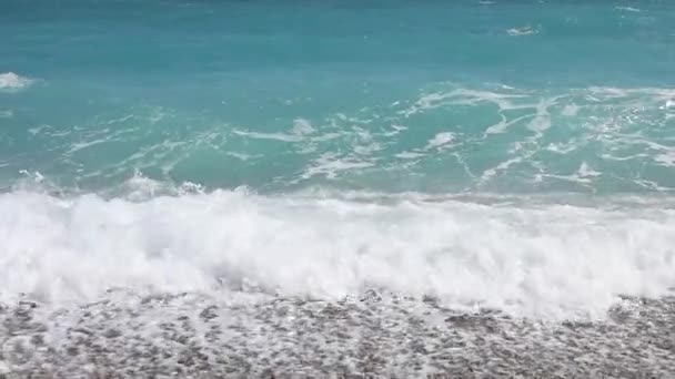 Vlna Láme Zpomalený Pohyb Oblázkové Pláži — Stock video