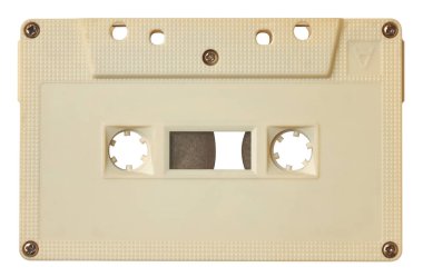 bej ses kasedi, retro müzik kaydı medya izole edilmiş beyaz arkaplan, eski teknoloji ve 80 'lerin pop kültürü kavramının yakın plan görüntüsü