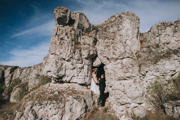 Newlyweeds piękna para — Zdjęcie stockowe