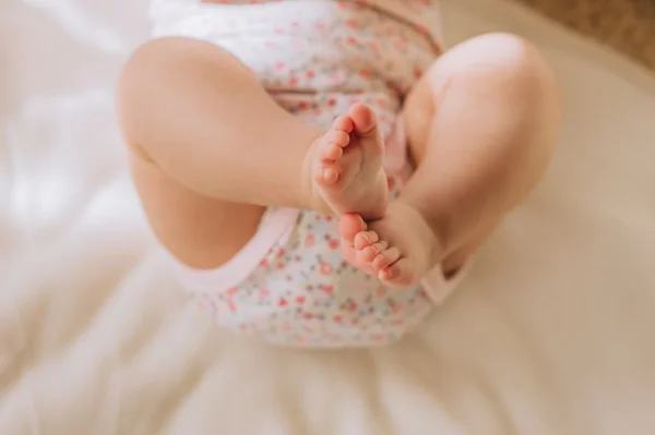 Newborn baby feet — Stock Photo, Image