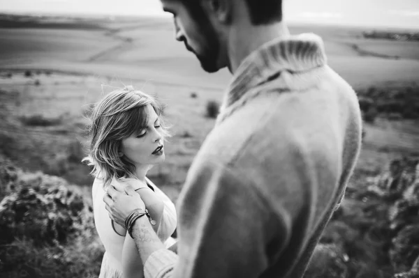 Passionné jeune couple — Photo