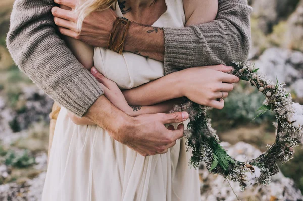 Casal jovem apaixonado — Fotografia de Stock